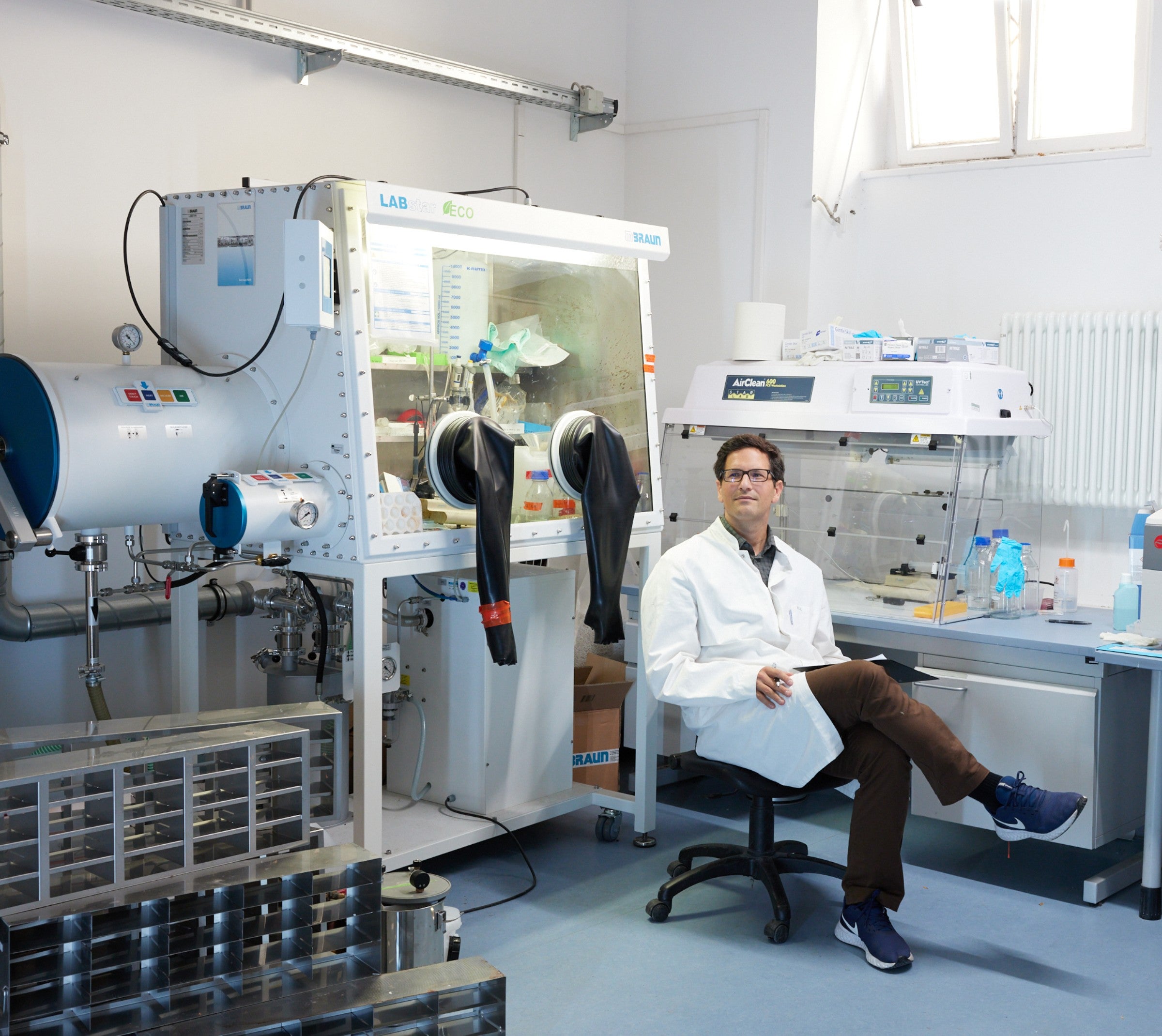 William Orsi studies microbial life under extreme conditions, usually in terrestrial environments such as the deep sea.